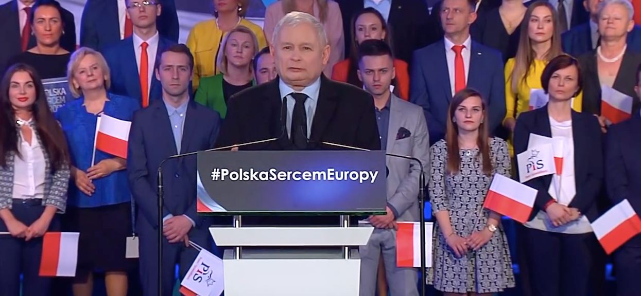 Kompromitujące szczegóły z prywatnego życia Kaczyńskiego. Relacja z matką była toksyczna?