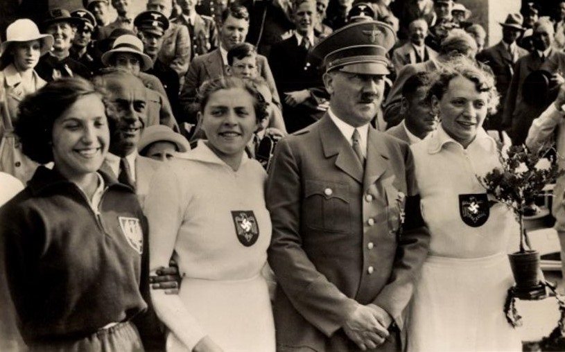 Polka zdobyła medal olimpijski i zakpiła z Hitlera. "Nie czuję się mniejsza od pana"