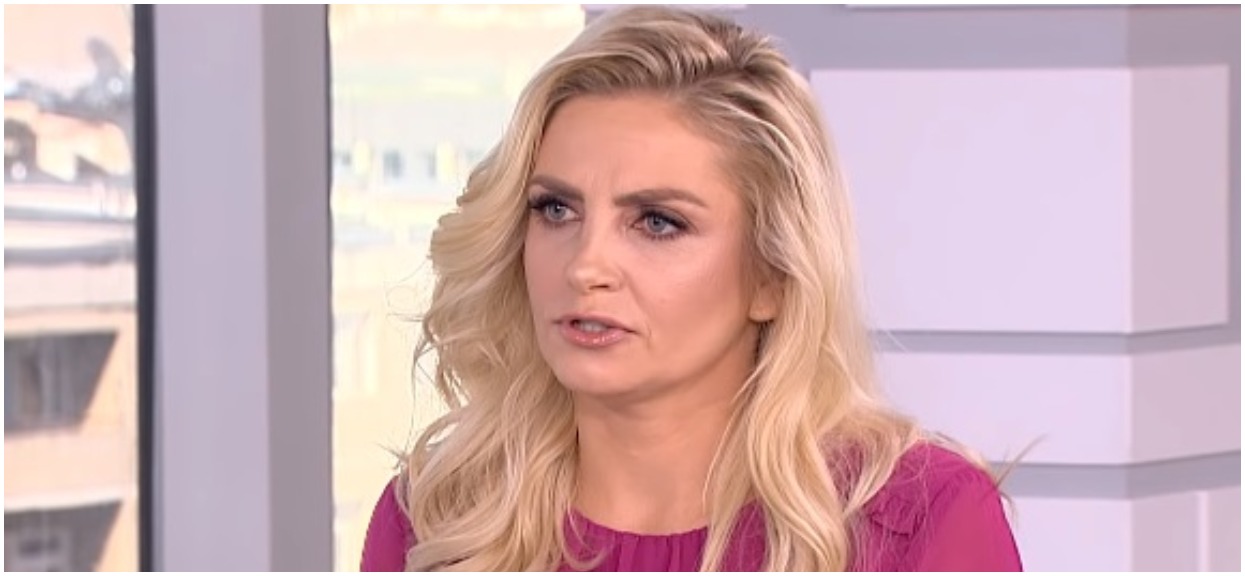 Frytka z "Big Brothera" broni księdza palącego książki. Chodzi o "atrybuty szatana"