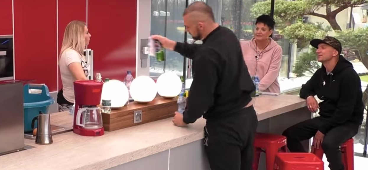 Wielka burza po wykorzystaniu psa w "Big Brotherze". Ogromna fala krytyki spłynęła na TVN