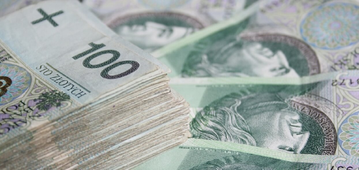 Już niedługo kolejna waloryzacja emerytur. Wiemy, ile dodatkowych pieniędzy dostaną seniorzy