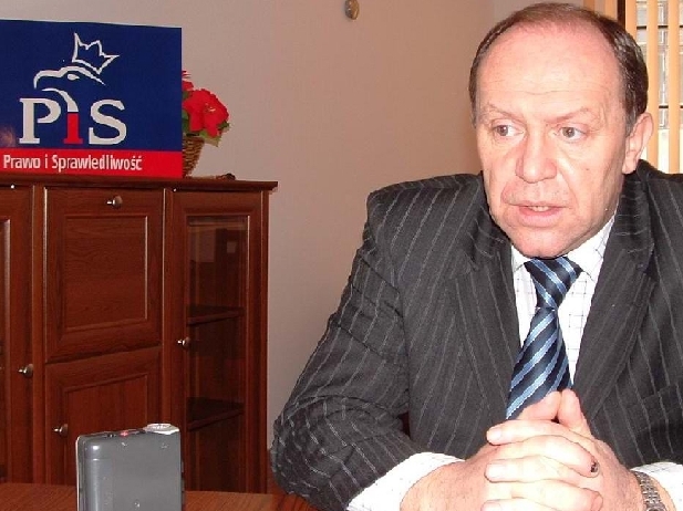 Poseł PiS: Opodatkować wspólne przejazdy