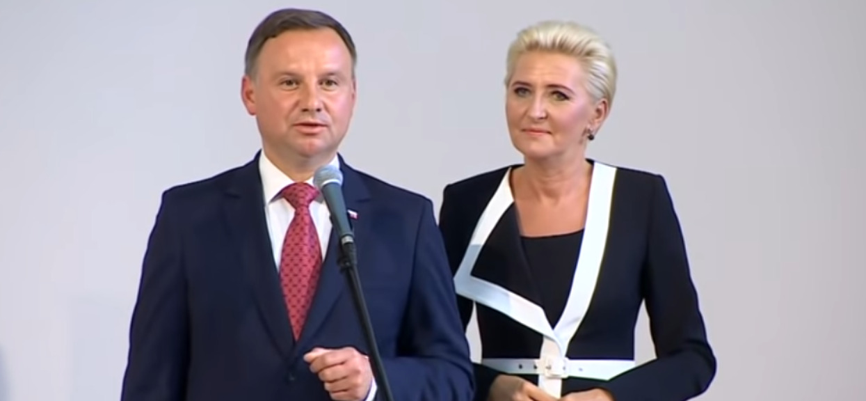 Andrzej Duda pokazał co ma w koszyku wielkanocnym. Ogromne zaskoczenie