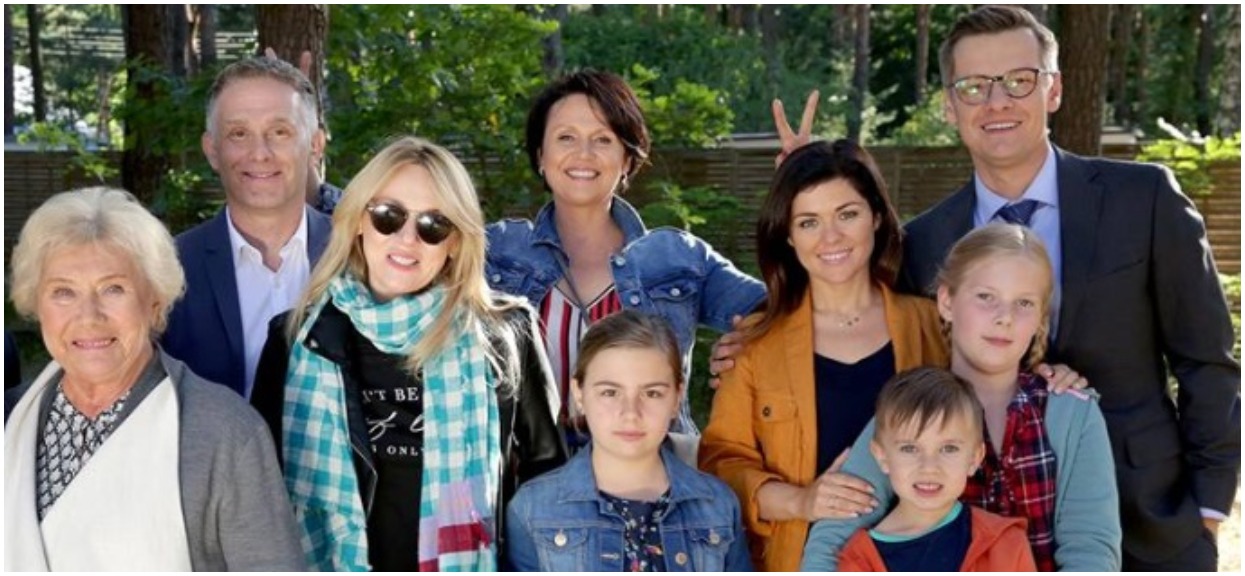 "M jak miłość" zniknęło z programu, a fani dostali szału. Wściekły lincz na TVP, prezes stacji długo o tym nie zapomni
