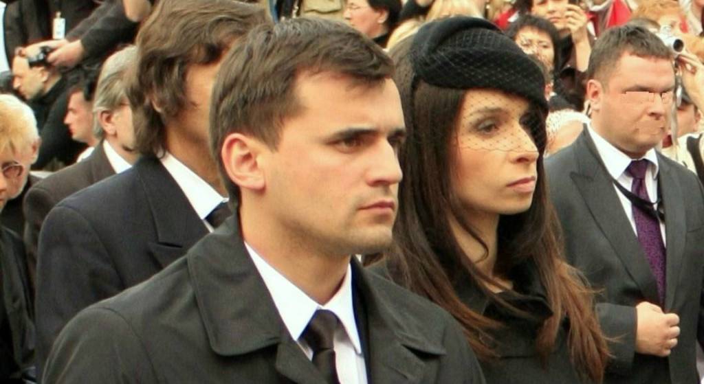 Były mąż Kaczyńskiej po latach ujawnia kulisy identyfikacji ciała Marii Kaczyńskiej. Porażające