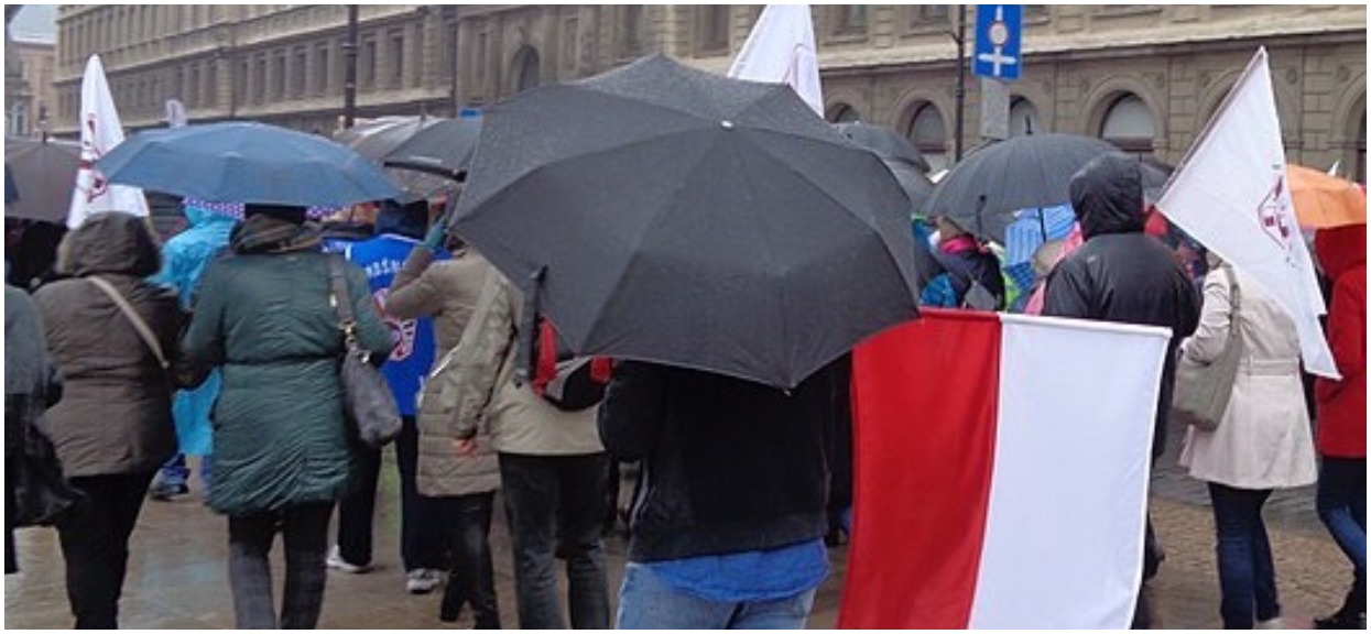 Nauczyciele mają nową formę "strajku". Rodzice nie wiedzą, co robić