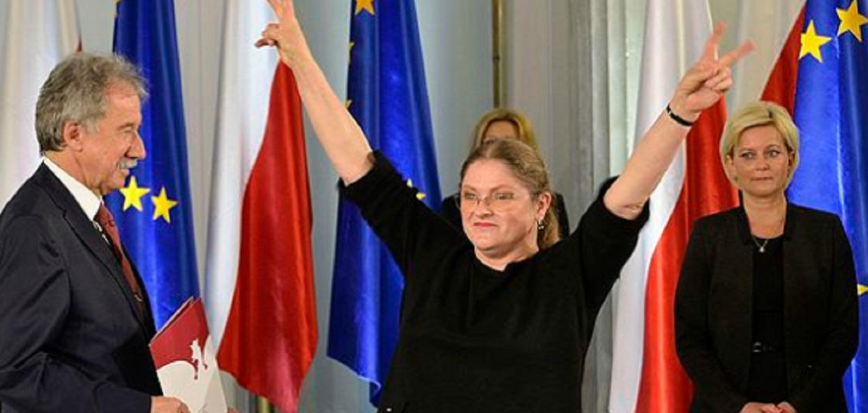 Pawłowicz pokazała zdjęcie z obiadu z Kaczyńskim i kotem. Popłaczecie się ze śmiechu