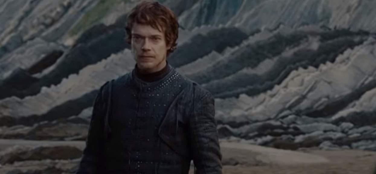 Theon Greyjoy odkupił swoje winy w 3. odcinku Gry o Tron. Zachował się jak bohater
