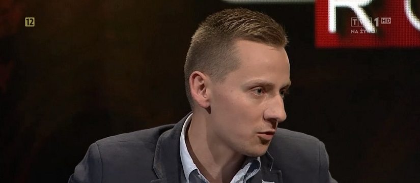 Ksiądz Międlar w TVP już bez koloratki o awansach w Kościele. "Homo lobby pociąga za sznurki"