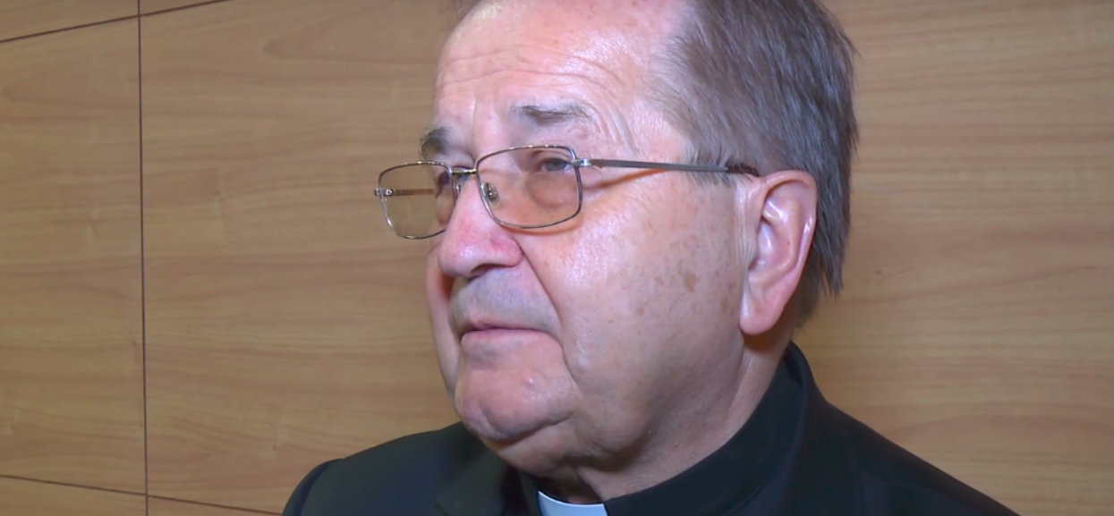 Rydzyk świętuje 74. urodziny. Dostał prezent ze swoich najgorszych koszmarów