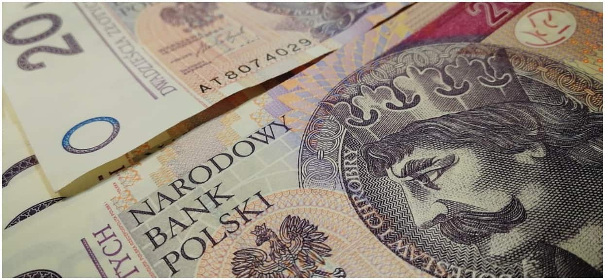 Polacy mogą dostać nawet 350 złotych więcej. Wystarczy spełnić kilka warunków