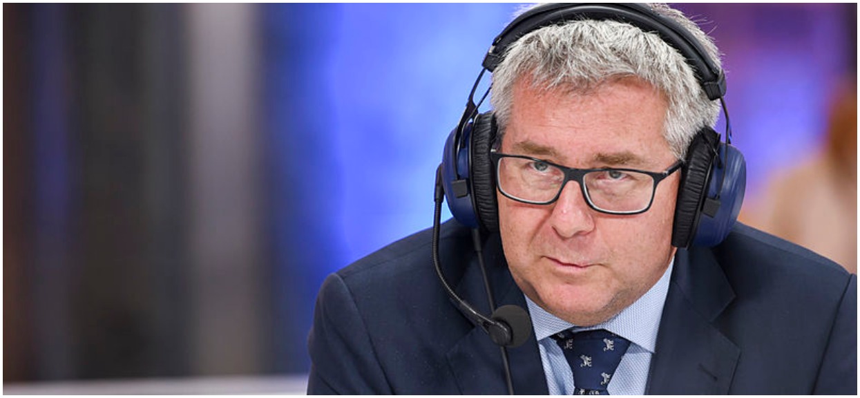 Czarnecki: Koalicja Europejska przeprosi mnie na nowych bilboardach