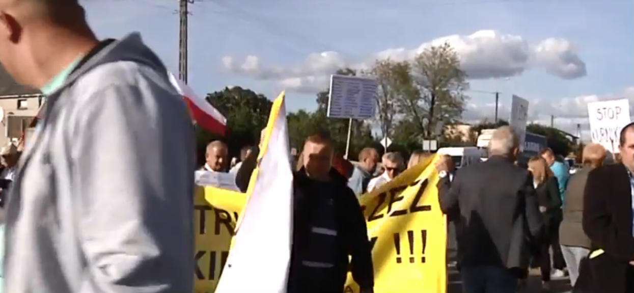 Polacy protestują przeciwko autostradzie w sercu Mazur. Oaza spokoju zostanie zniszczona?