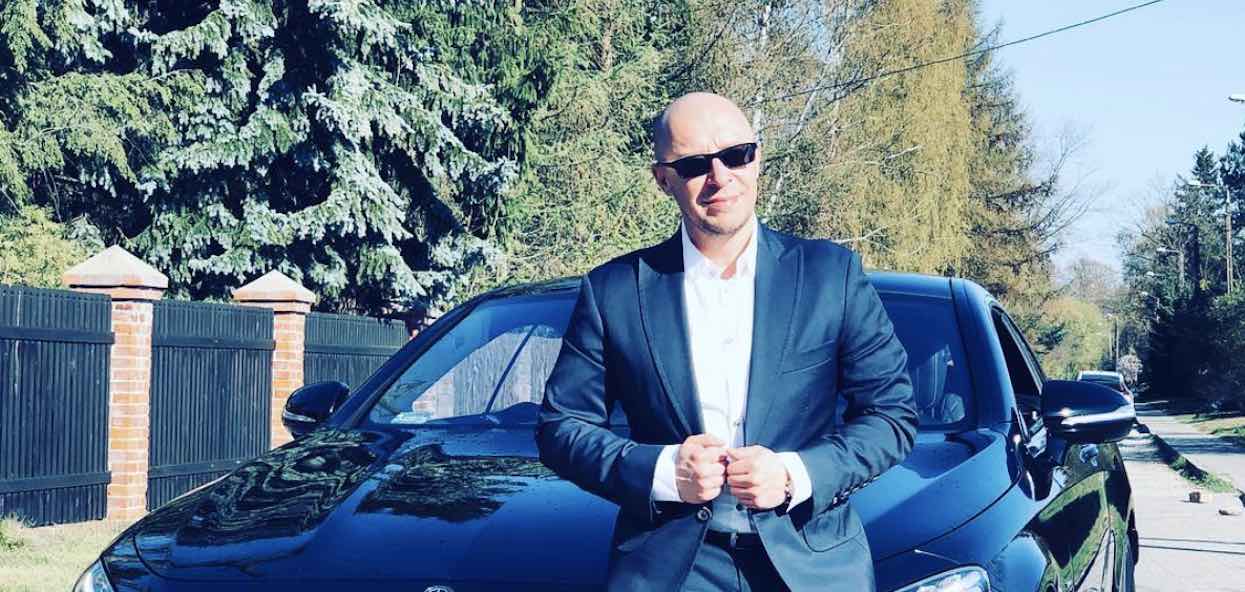 Kim jest syn DJ Remo? Wiek, choroba i inne informacje o artyście