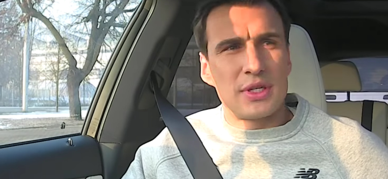 Bieniuk twierdzi, że "nigdy nie był na komisariacie". Prawda okazuje się jednak zupełnie inna
