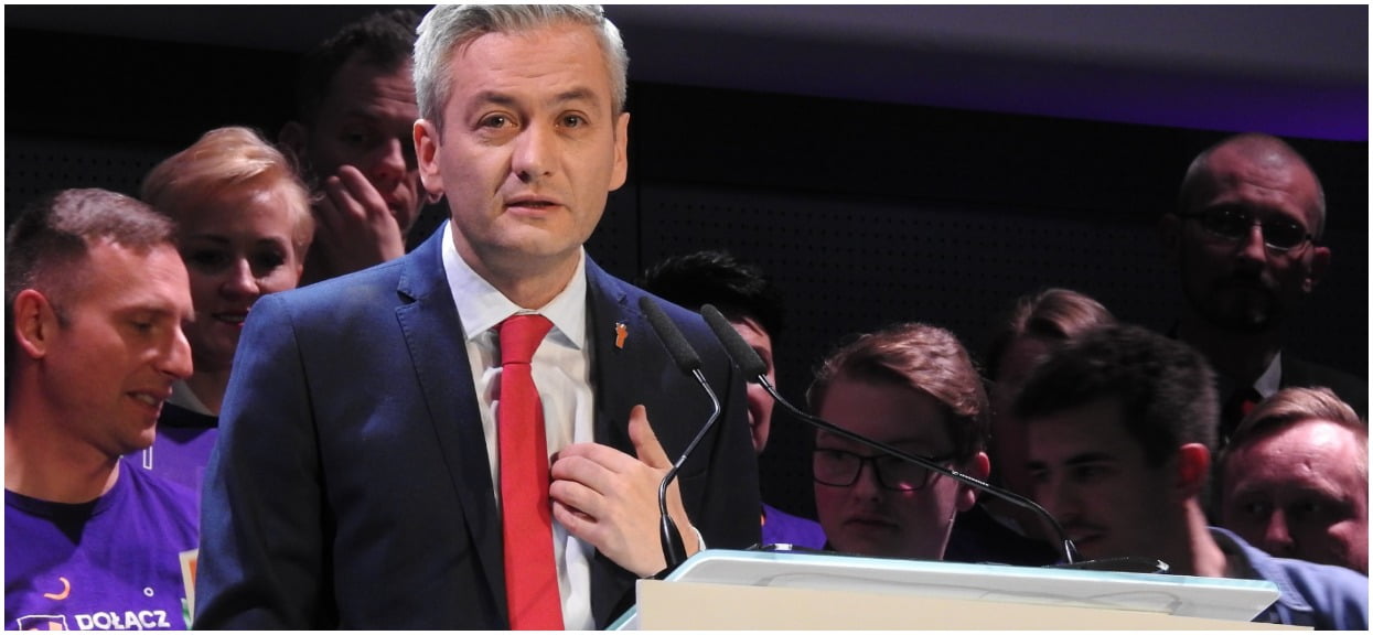Biedroń o absurdzie działań służb. "Rzutnik jest jedynym zatrzymanym ws. pedofilii"