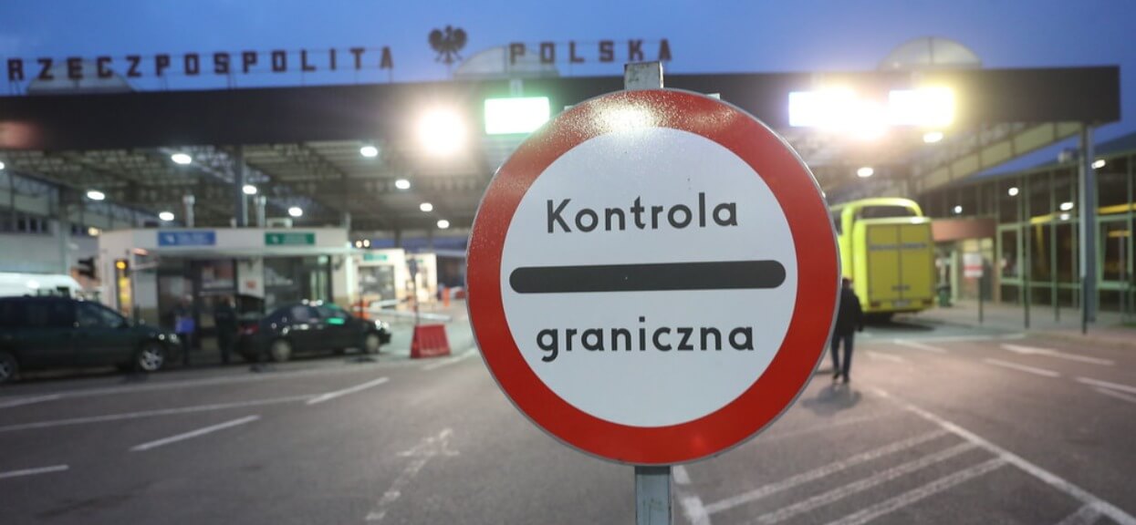 Paszport: co potrzeba, jakie dokumenty, ile zdjęć?