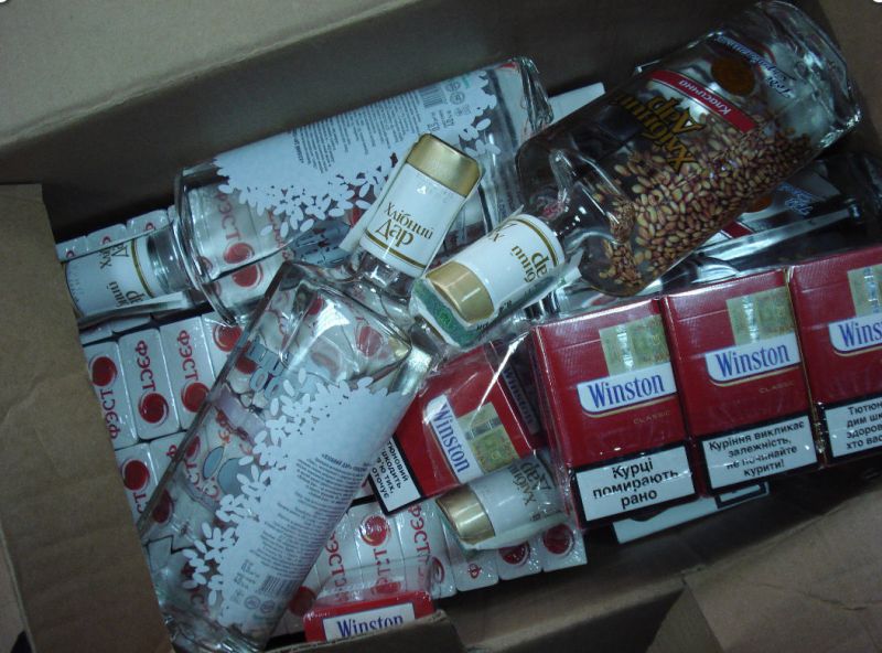Budżet stracił na podwyższeniu akcyzy od papierosów i alkoholu. Szara strefa coraz większa