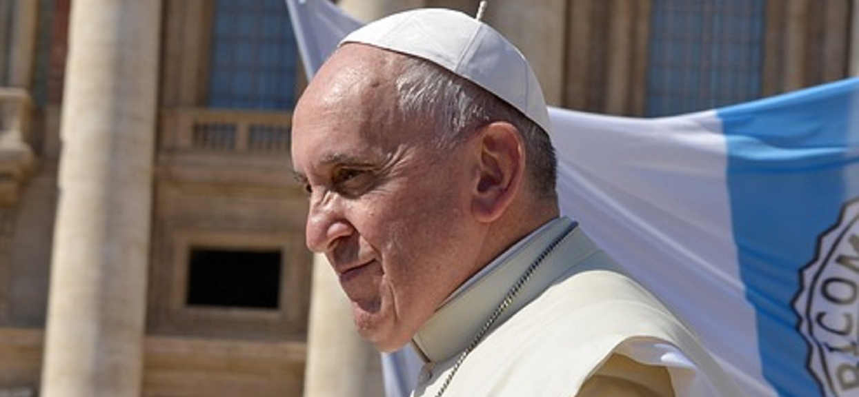 Biskup po rozmowie z Franciszkiem w ramach pokuty udaje się do klasztoru pustelniczego. To pierwszy taki przypadek w polskim Kościele