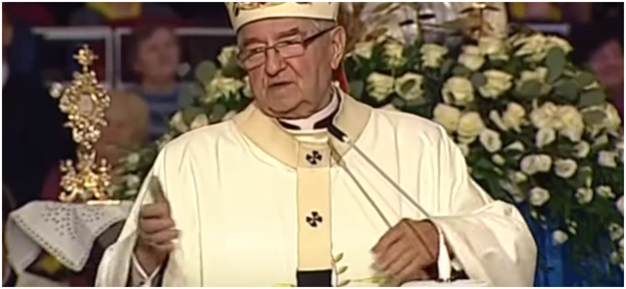 Dziennikarz przeprowadził "śledztwo" we wsi abp. Głódzia. Efekt? Porażający