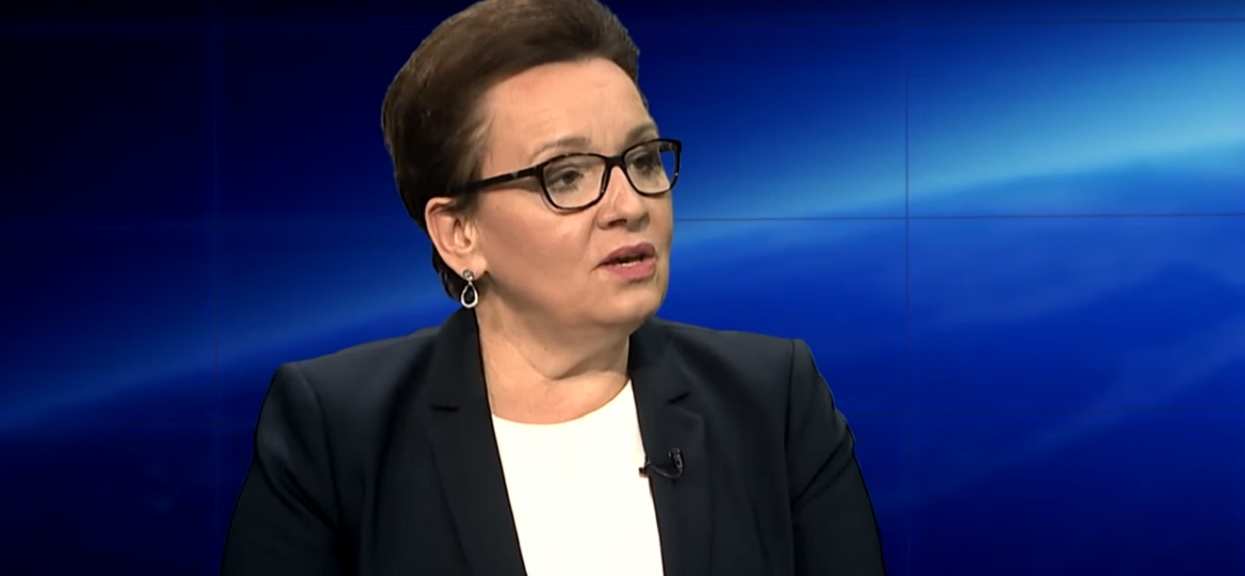 Anna Zalewska przyłapana na gorącym uczynku. Jej sztab wyborczy łamie prawo (zdjęcia)