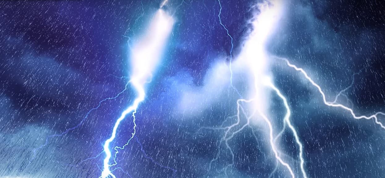 Zniszczenia po nawałnicach nad Polską, synoptycy ostrzegają przed kolejnymi nagłymi burzami