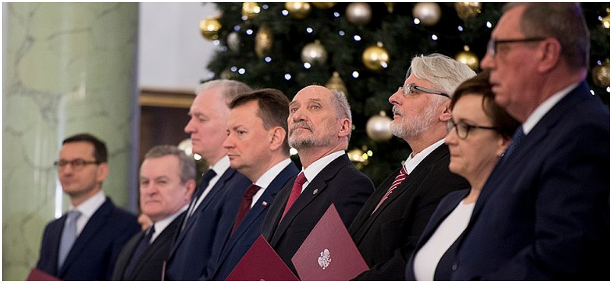 Kinga Rusin pokazała zdjęcie ze swoją mamą. Jest tak piękna, że niejeden mężczyzna straci głowę (FOTO)