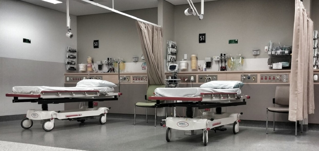 Tragiczne wiadomości z ostatniej chwili. Legendarna piosenkarka straciła wzrok, jest w szpitalu i przeżywa koszmar