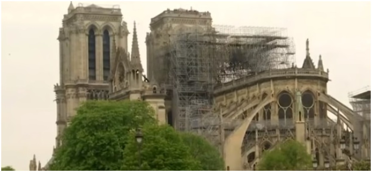 Katedra Notre Dame może się zawalić. Wyniki ekspertyzy są druzgocące