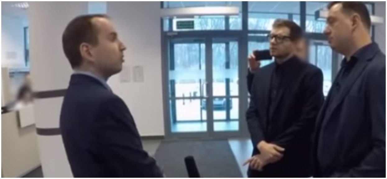 Właśnie wybuchła afera z ministrem PiS. "Wstaje o 12, co go trzyma?"
