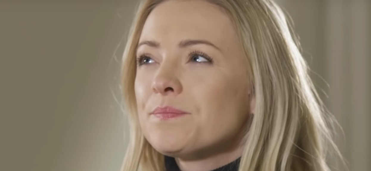 Barbara Kurdej-Szatan kusi w samym kusym staniku. "Wygląda, jakbyś robiła je z sedesu"