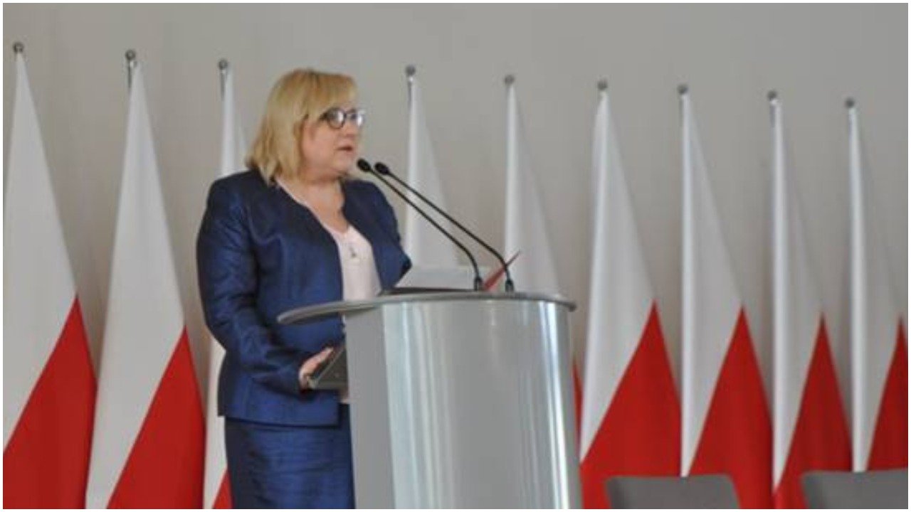 "Profanacja obrazu Matki Bożej". Kempa podała kuriozalny powód przegranej opozycji