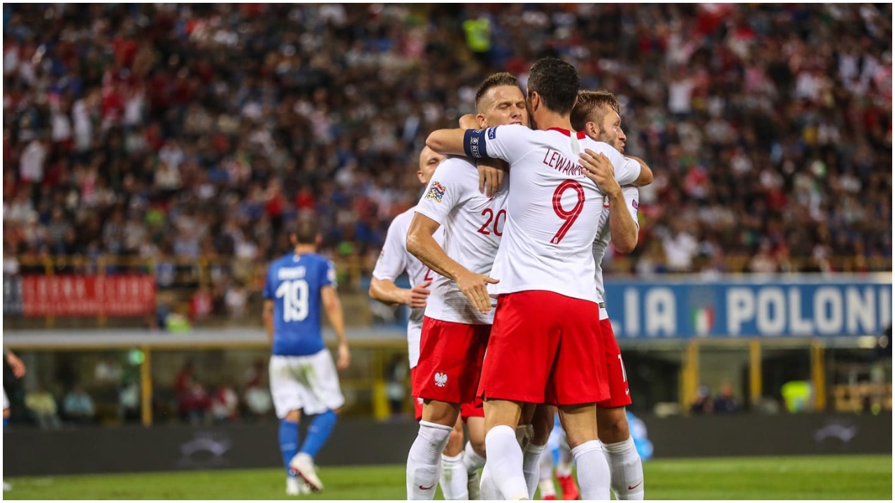 Awaria samolotu, którym miała lecieć polska reprezentacja. Drużyna zmienia plany